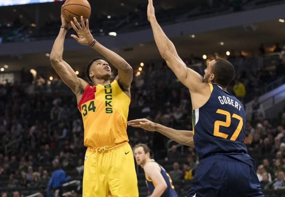  戈贝尔盖帽盛宴爵士筑起铜墙铁壁拒魔术  